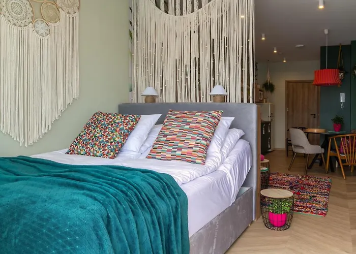 Aparthotel Sky Roof 4*