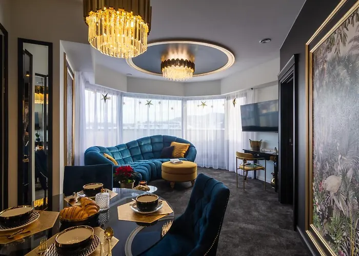 Sky Roof 4* Bílsko-Bělá